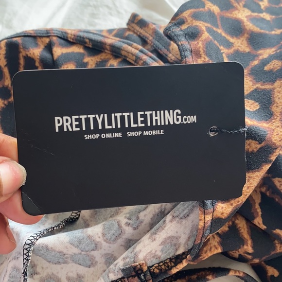 Dress - Picture 3 of 5